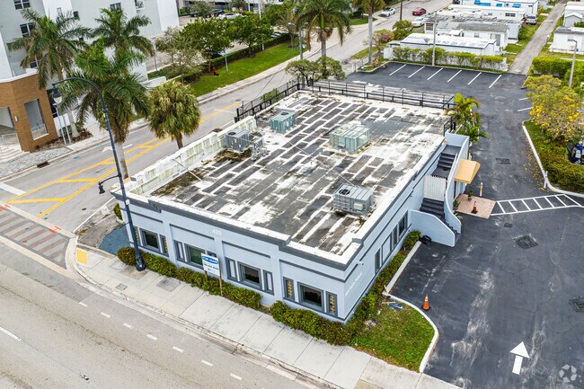 Exploring Boundless Horizons, Academy of Thought and Industry cultivates Vision and Leadership.