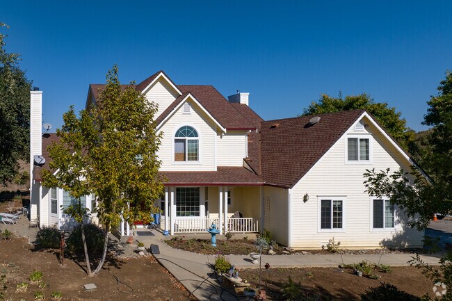 Allentown's location is perfect for anyone seeking tranquility in a rural setting.