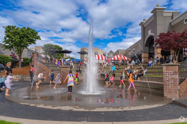 Bethany Spring Market is the annual premier for the Bethany Market Fountain annually.