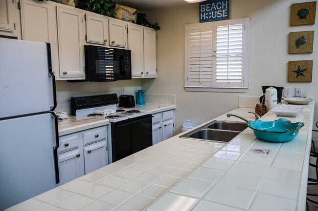 129 E Morningside Dr unit ID1255583P, South Padre Island, TX 78597 - photo 5