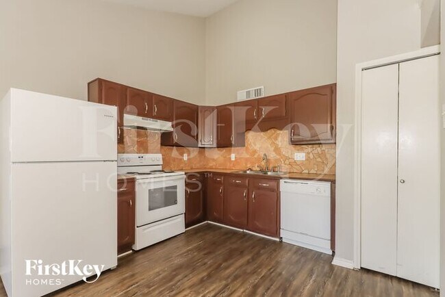 16914 Kilwinning Dr, Houston, TX 77084 - photo 5