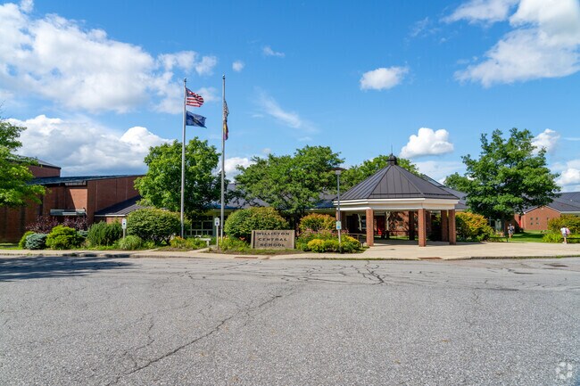 Williston Central School serves students from Pre-K through eighth grade in Vermont.