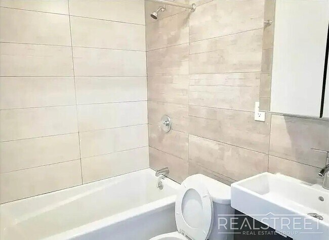 2372 Pacific St, Brooklyn, NY 11233 - photo 5