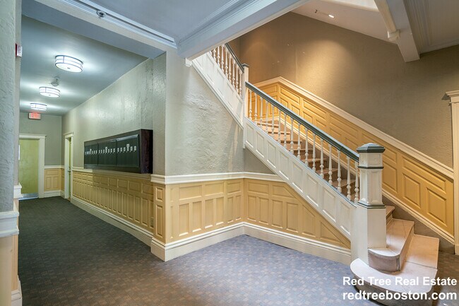 112 Jersey St, Boston, MA 02215 - photo 3