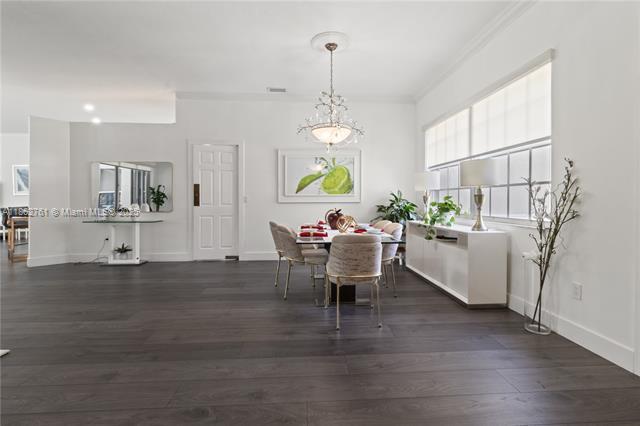 1046 SW 159th Way, Pembroke Pines, FL 33027 - photo 5