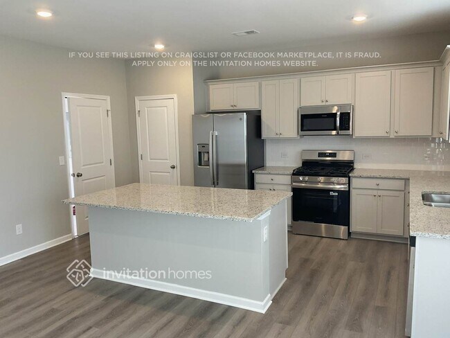 537 Almere Dr, Hampton, GA 30228 - photo 5