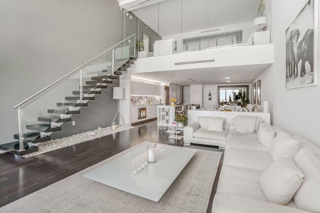 Ten Museum Park Condominiums unit 1102, Miami, FL 33132 - photo 4