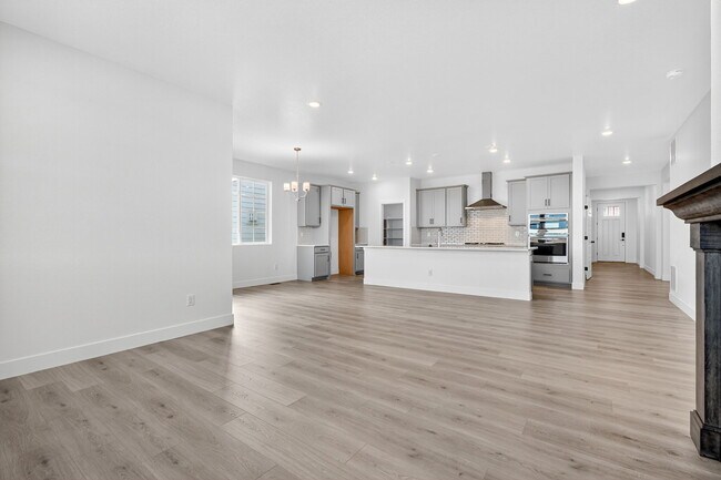 4285 Ridgewalk Point, Castle Rock, CO 80108 - photo 6