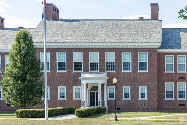 Salem Elementary School is ranked #1327-1769 in New York Elementary Schools.