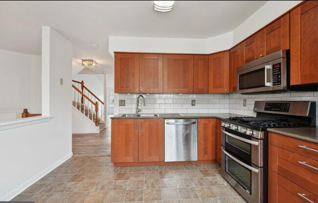 7813 Flager Cir, Manassas, VA 20109 - photo 7