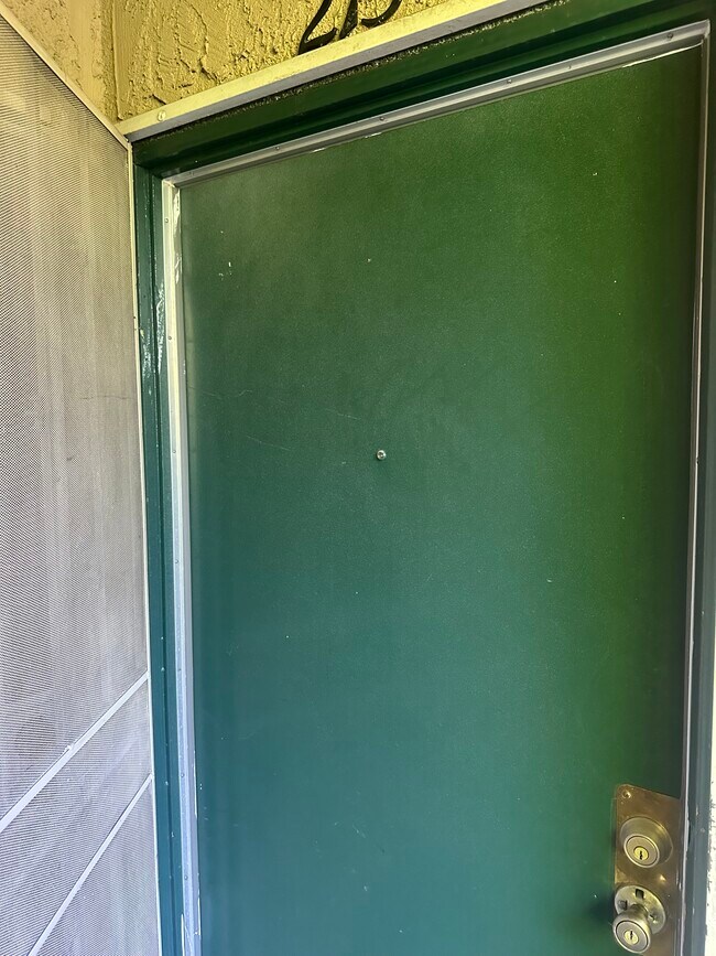 15524 Sherman Way unit 213, Van Nuys, CA 91406 - photo 3