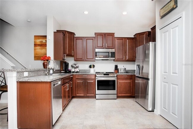 7609 Ginger Lily Ct, Tampa, FL 33619 - photo 6