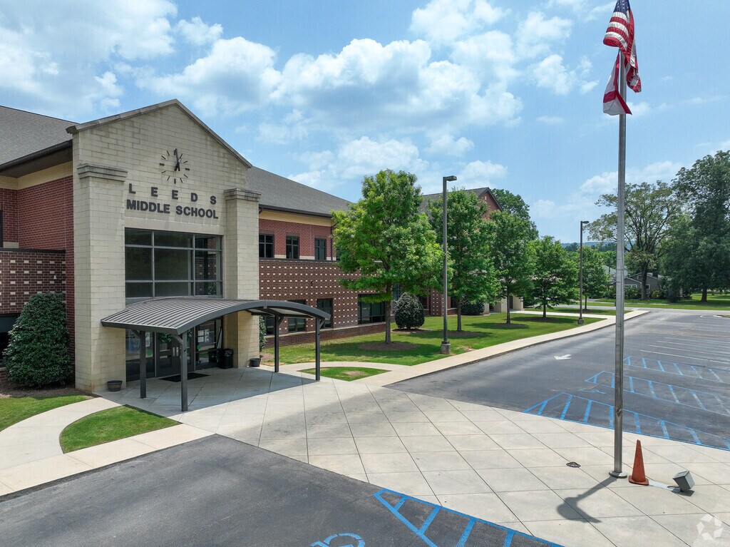 Leeds Middle School offers quality education to students.