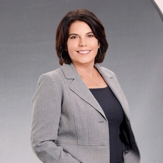 Carrie Cyr
