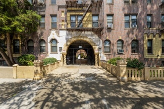 555 Ovington Ave, Brooklyn, NY 11209