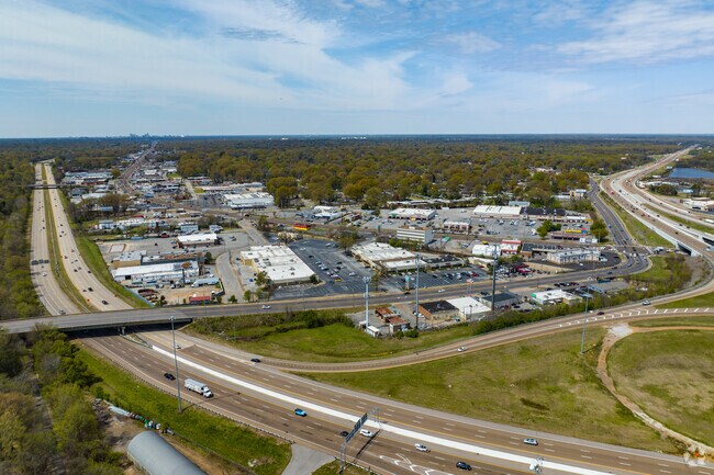 Berclair makes up the Northeast corner of the I-40 loop.