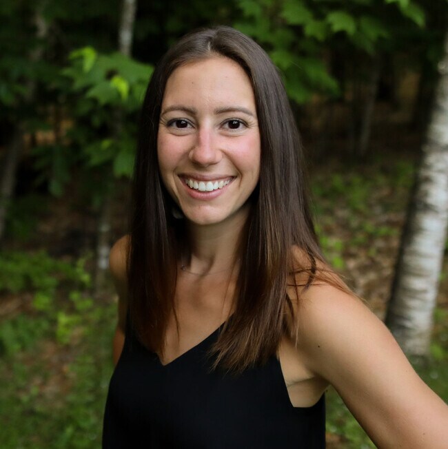 Charielle Hallowell