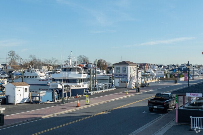 Day trips out to sea are available along the Nautical Mile in Freeport.