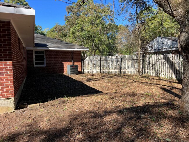 3653 Cloverdale Rd, Montgomery, AL 36111 - photo 5