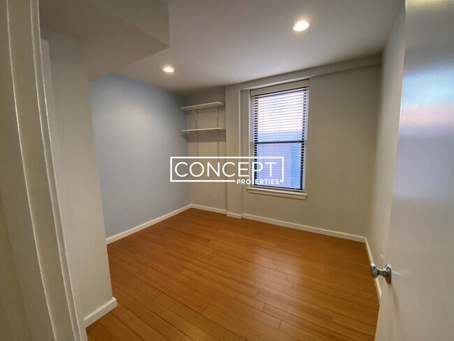 1661 Washington St unit 403, Boston, MA 02118 - photo 6