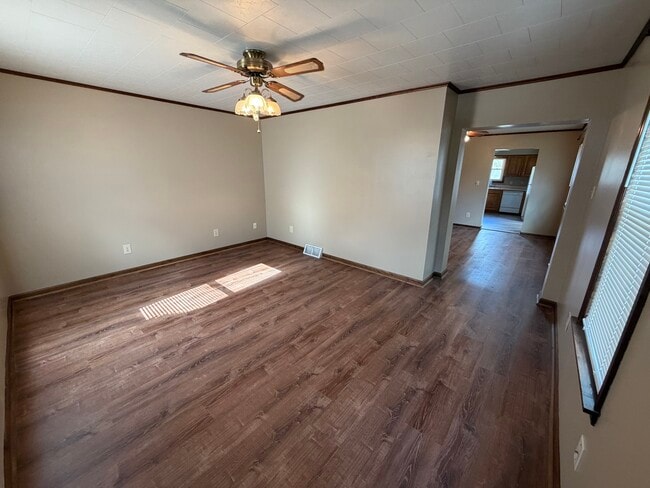 325 Main St, Star Junction, PA 15482 - photo 4