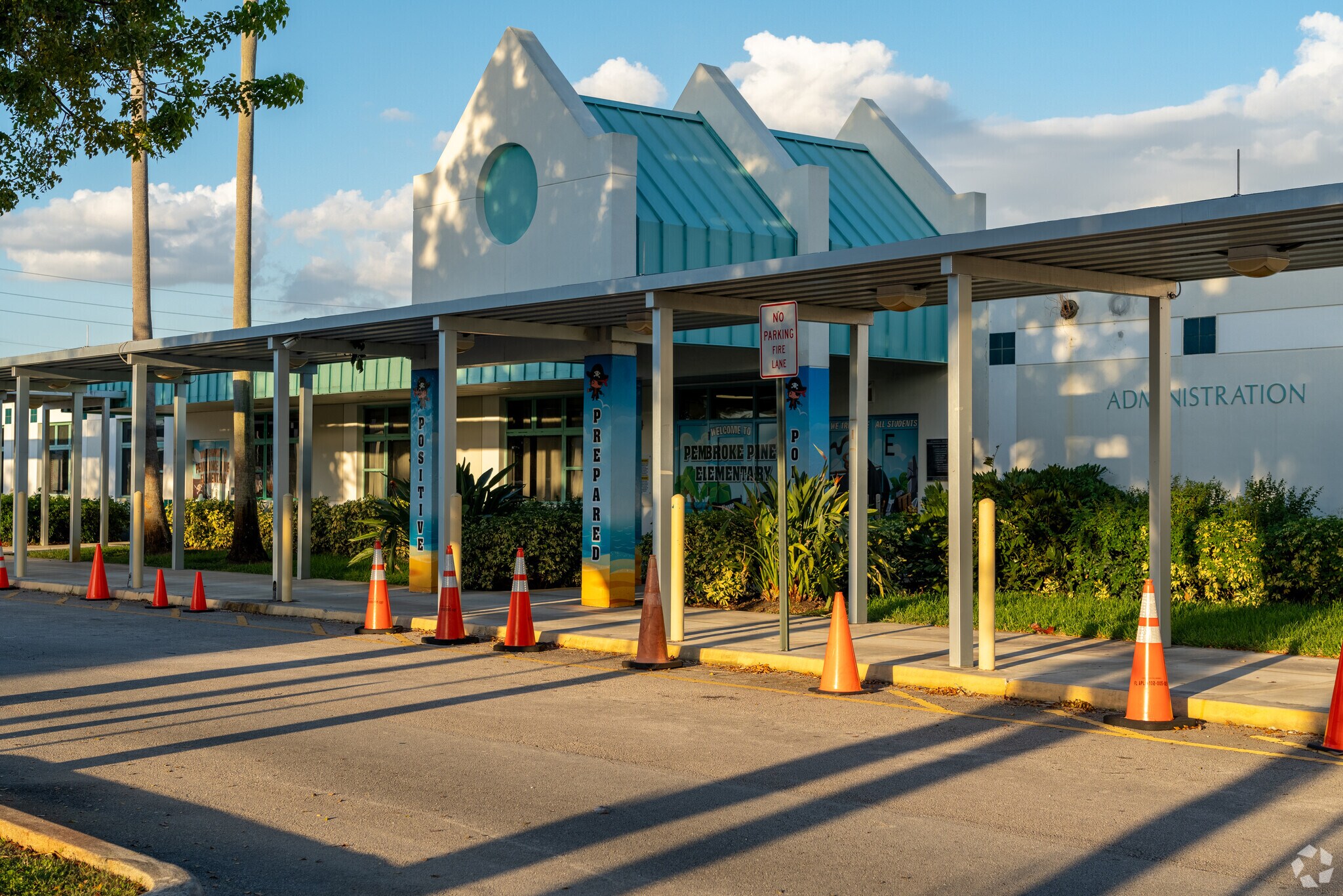 The Pembroke Pines Elementary School main entrance.