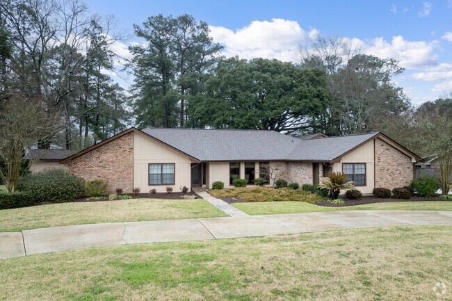 Ranch homes in DeRidder offer spacious, single-story living.
