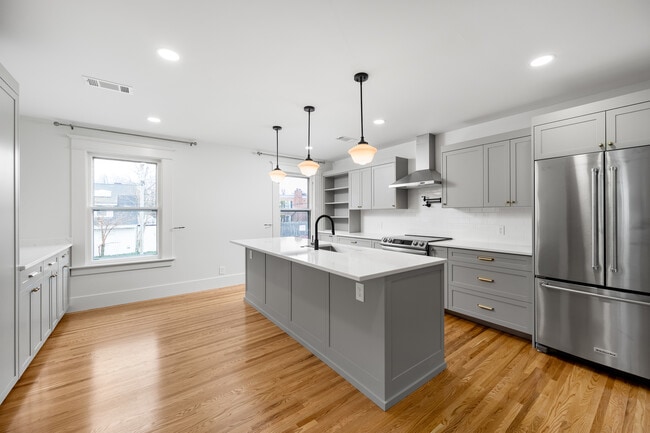 349 Elmwood Ave unit 1, Buffalo, NY 14222 - photo 6