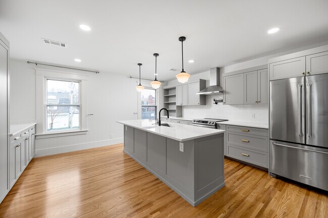 349 Elmwood Ave unit 2, Buffalo, NY 14222 - photo 6