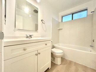 601 Kings Rd Unit 301, West Hollywood, CA 90048