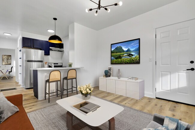 624 W Lapeer St unit 3, Lansing, MI 48933 - photo 5