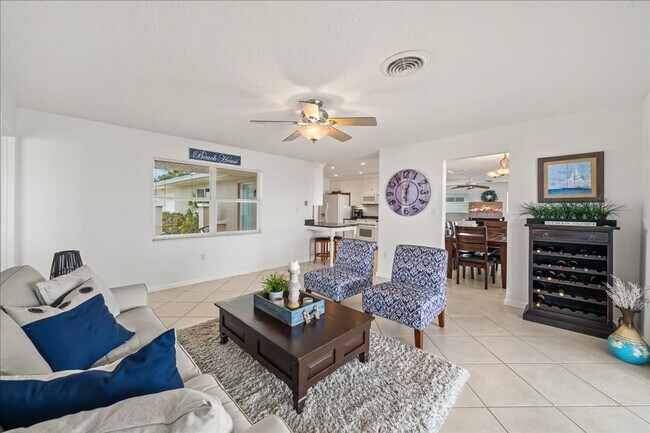 17 Country Club Rd unit ID1351177P, Cocoa Beach, FL 32931 - photo 5