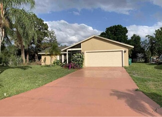 2265 SW Edison Cir, Port Saint Lucie, FL 34953