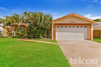 6969 Briarwood Ave N, Pinellas Park, FL 33781