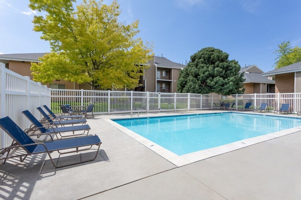 Ascent at Autumn Glen