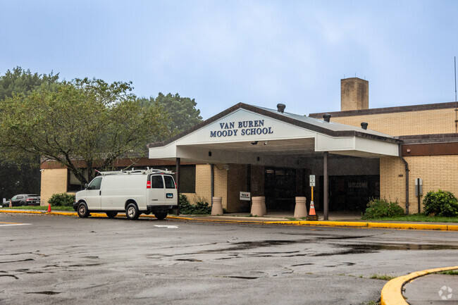 Moody School is located in Middletown, CT.