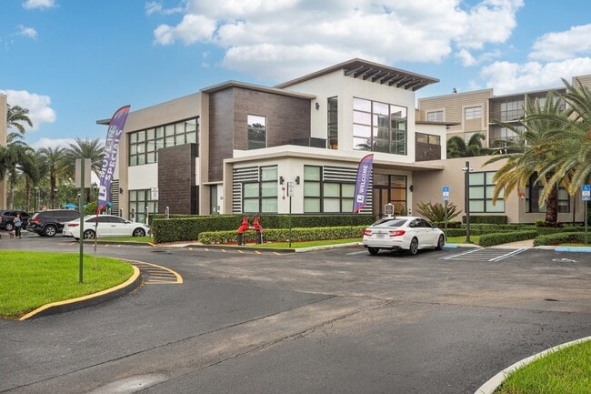 Legacy Lake Vista, Miramar, FL 33025 - photo 2