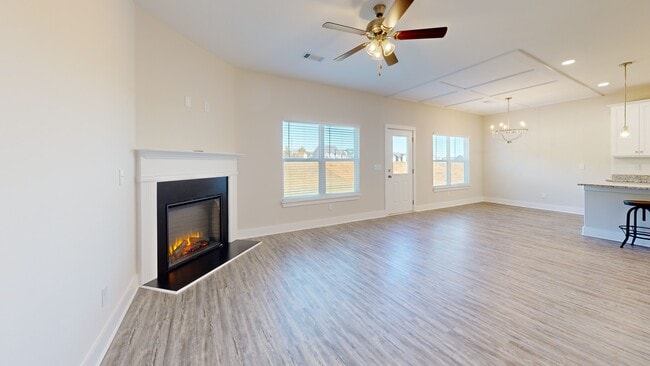 11209 Cornerstone Ln, Hampton, GA 30228 - photo 2