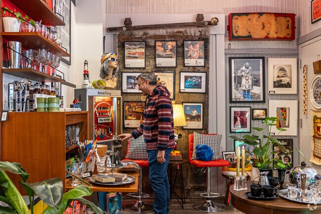 The Time Machine is a unique gift shop with goodies from different eras and cool photo opts near Salem Street.