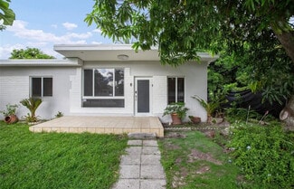 251 NW 110th St, Miami, FL 33168