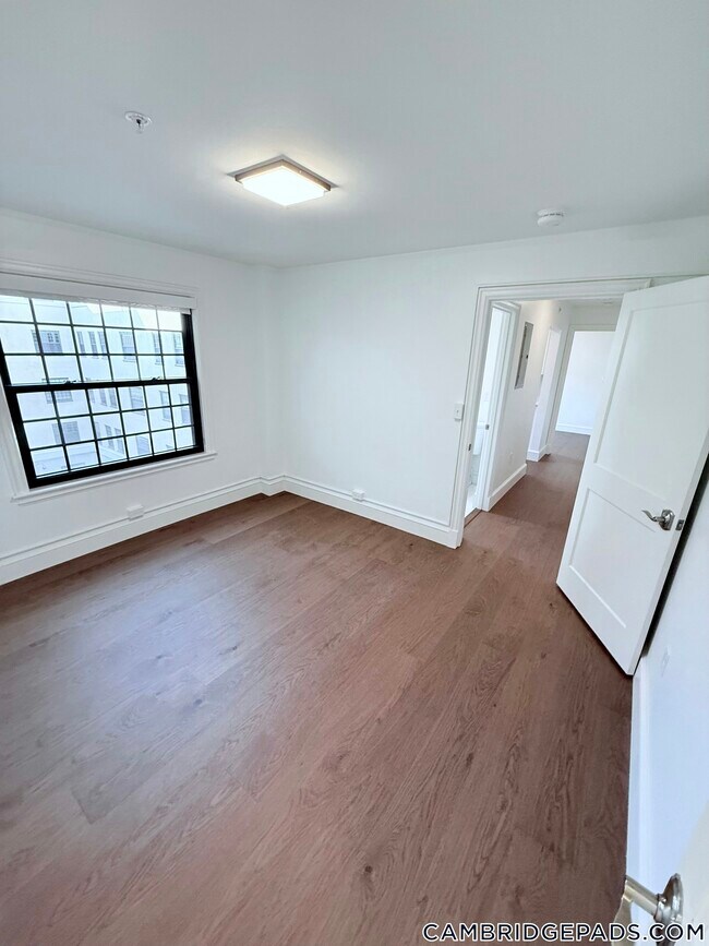 1200 Massachusetts Ave unit 413, Cambridge, MA 02138 - photo 7
