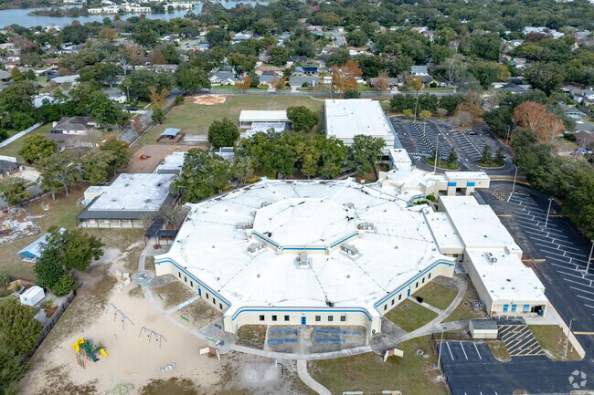Lake Orienta Elementary School teaches approximately 630 students.