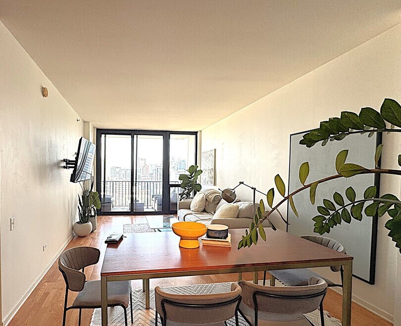 The Edge Lofts and Tower unit 1409, Chicago, IL 60661 - photo 1