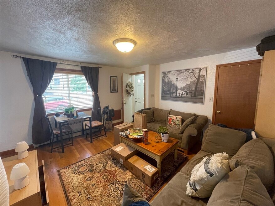 30 Murdock St unit 1, Somerville, MA 02145 - photo 1