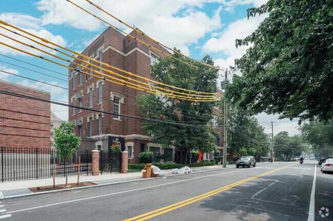 PS 20 Port Richmond is easily accessible by the S53, S57, S59, and S66 MTA bus routes.