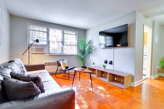 1420 W Abingdon Dr Unit FL1-ID1035598P, Alexandria, VA 22314