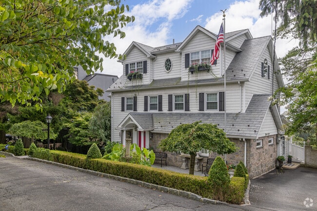 A detached Victorian Style home in Grymes Hill can sell in the $1 million to the $1.3 million.