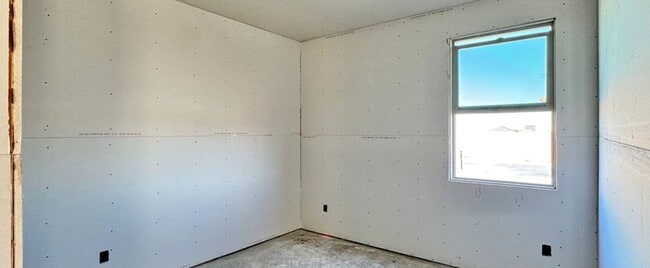 15720 W Camden Ave, Waddell, AZ 85355 - photo 6