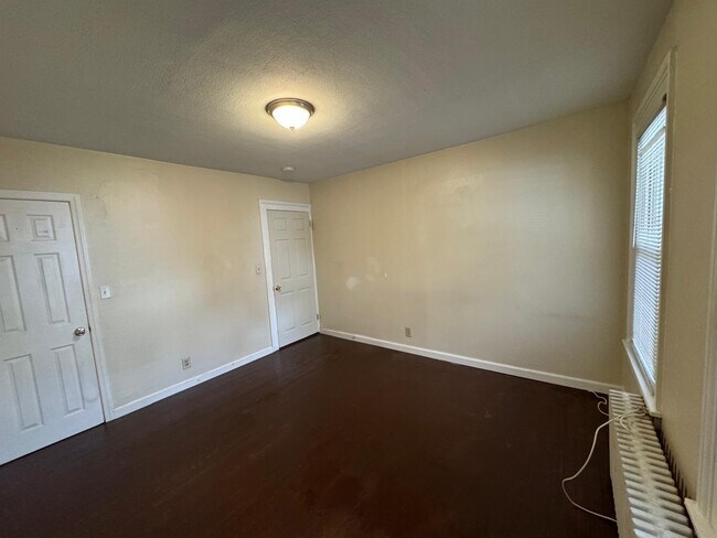 14 Court St unit 1, West Haven, CT 06516 - photo 5