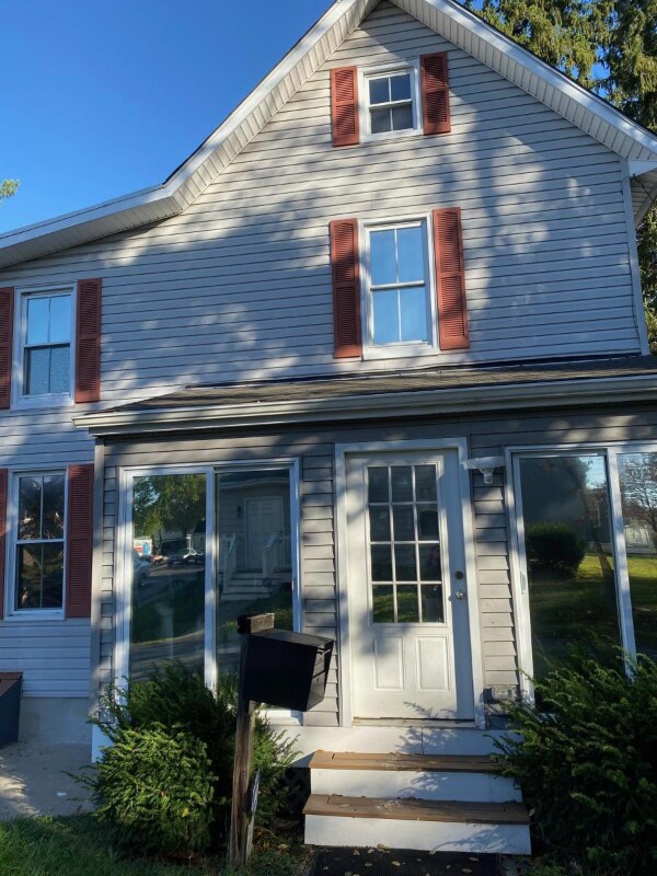 438 Main St Unit 2nd floor, Reisterstown, MD 21136